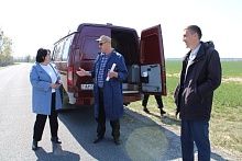 Условия труда во время массовых полевых работ проверяют в Лунинецком районе