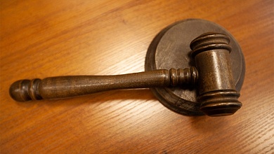 Премировала и забирала деньги себе. Управляющая нахимичила на более чем 10 тыс. руб.  