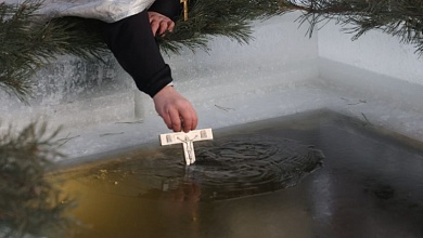 Православные верующие сегодня, 19 января, празднуют Крещение Господне