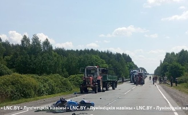 Смертельное ДТП с участием мотоцикла в Лунинецком районе. Погибла молодая женщина