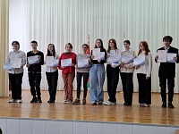 Лунинчанка среди победителей областной открытой олимпиады по специальности «Торговое обслуживание»