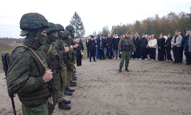 День открытых дверей провел 56 зенитный ракетный полк | Лунинецкий район