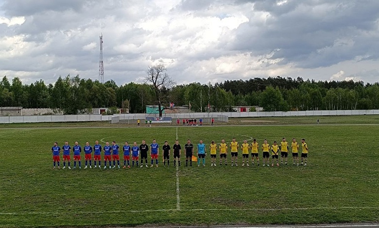 Команда "Микашевичи" выигрывает, "Лунинец" ждет жеребьевку