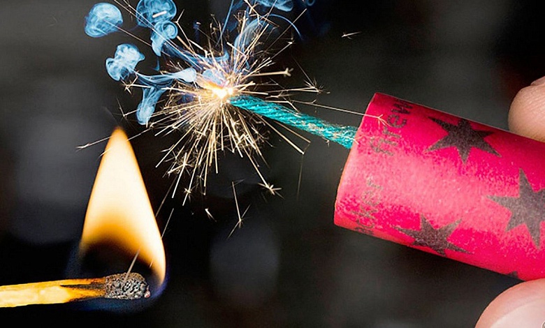  Никто не имеет права продать пиротехнику в Беларуси!