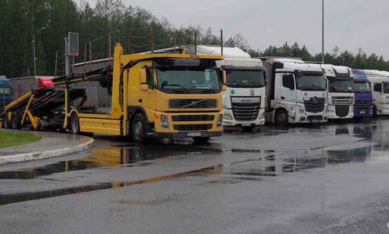 Польша возвращает грузовики из Беларуси — Литва считает убытки в миллиард евро