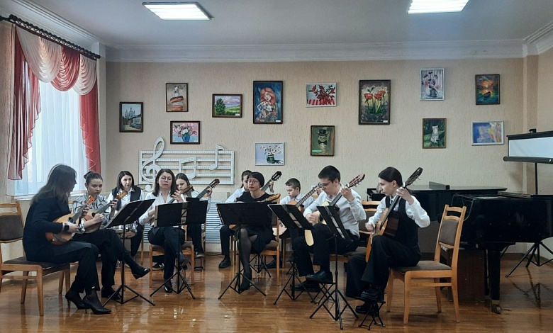 В Лунинце состоялся районный фестиваль-конкурс юных талантов