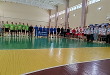 Первые поединки чемпионата Лунинецкого района по волейболу