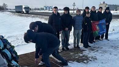 В Лунинце почтили память Героя Советского Союза