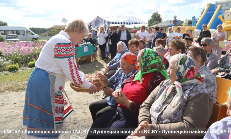 На Яблочный Спас жители Вулька 2 отпраздновали День агрогородка