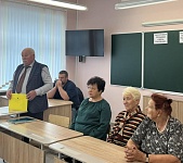 Диалоговую площадку серебряных волонтеров и школьников провели в Лунинце