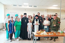 Защитников Отечества поздравили с наступающим Светлым Христовым Воскресением