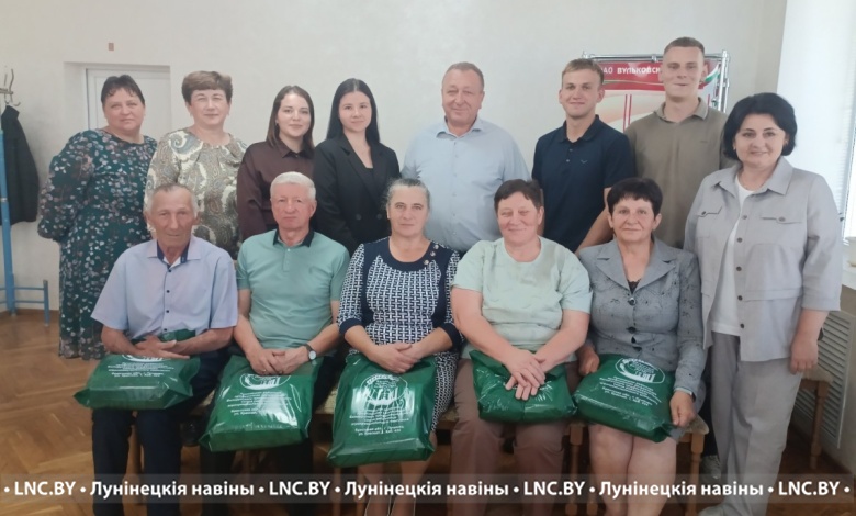 Встреча поколений, приуроченная к Дню народного единства, состоялась в ОАО "Вульковский рассвет" 