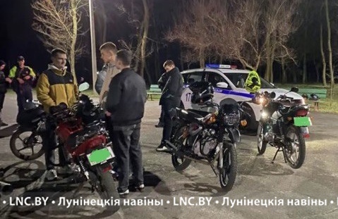 Сотрудники ГАИ взялись за родителей и их детей в Лунинецком районе