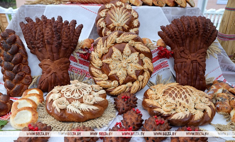 Лучший каравай выберут на областных "Дажынках" в Микашевичах