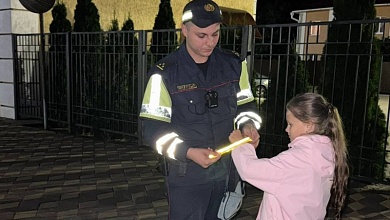 ГАИ напоминает о важном элементе безопасности на дорогах Лунинецкого района