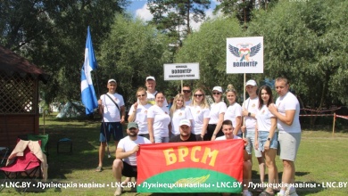 Активные, спортивные и талантливые! На озере Шальное стартовал форум-лагерь "Прибужье-2025"