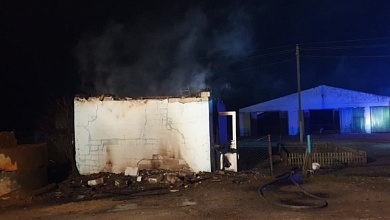 Горела проходная на территории фермы в Лунинецком районе