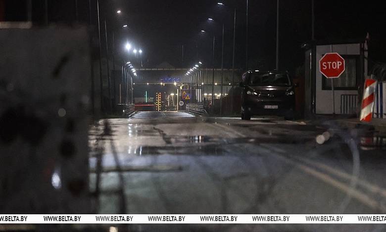 Туск заявил, что Польша откроет погранпереходы на границе с Беларусью 