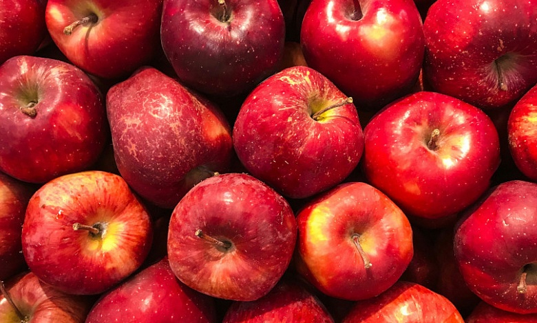 В яблоках по всей Европе обнаружены опасные смеси пестицидов