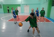 В баскетбол играют девушки! Зональный этап первенства Лунинецкого района