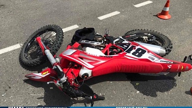 Вот это поворот! Мотоциклист не пропустил BMW. Результат очевиден 