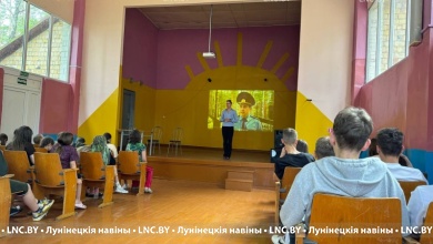 "Шаг к успеху" сделали в лагере "Спутник" на озере Белое в Лунинецком районе