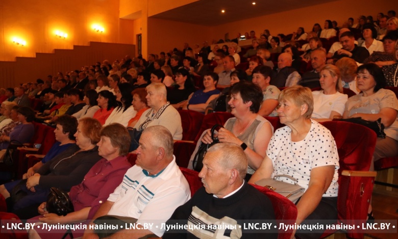 С наступающим профессиональным праздником поздравили работников потребкооперации Лунинетчины 