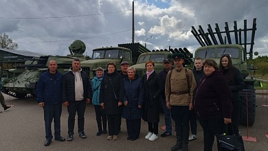 Лунинчане отправились на "Линию Сталина"