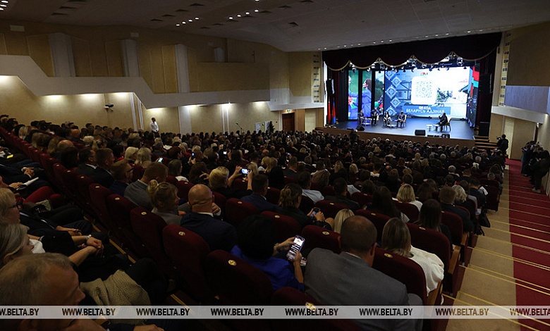 Эксперт: Беларусь обладает сильным экономическим, производственным и научно-технологическим базисом