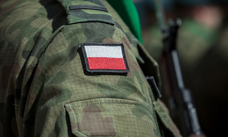Польша продолжает штамповать армейские подразделения у границ Беларуси