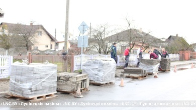 В Микашевичах продолжается благоустройство улиц в рамках подготовки к областным  "Дожинкам-2024"
