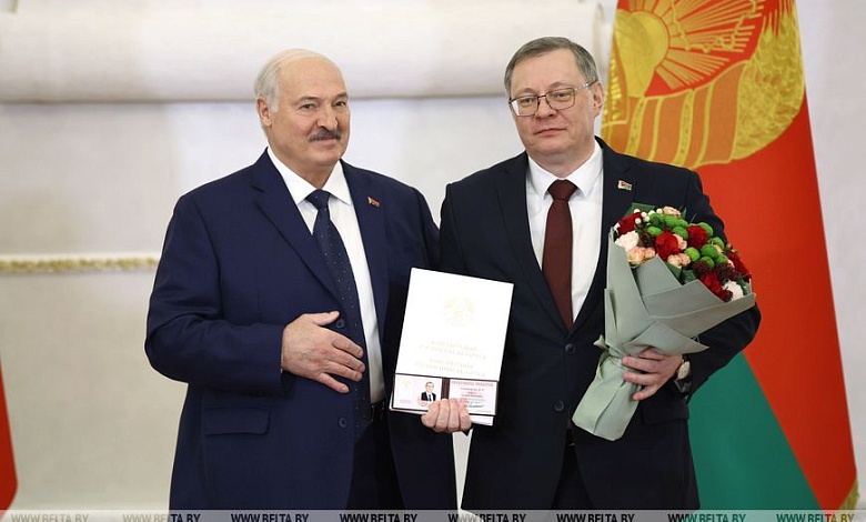 Лукашенко на присяге судей | Забастовки во Франции | Раскрыто громкое дело о взятках 