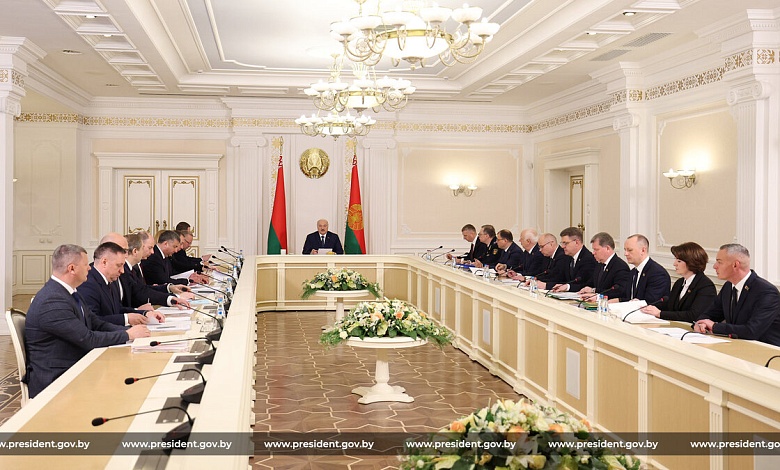 Арендное жилье, игорный бизнес, космос и ситуация в животноводстве. Подробности совещания у Президента