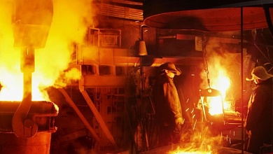 Районные власти поздравили лунинчан с Днем металлурга