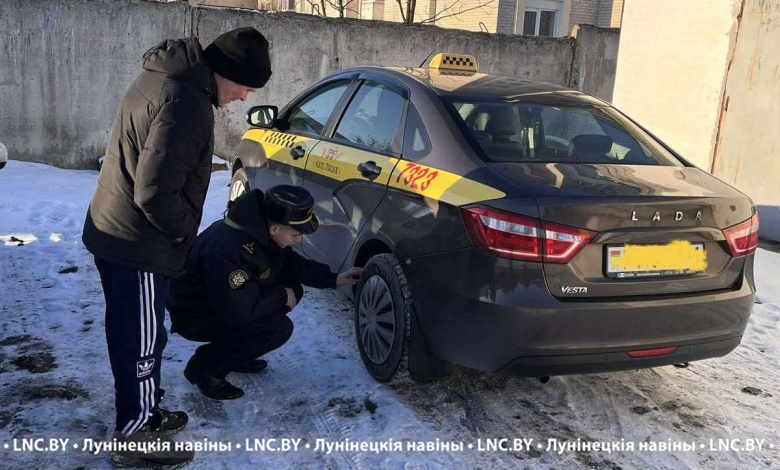 Сотрудники ГАИ обратили особое внимание на водителей автобусов, такси и пассажиров