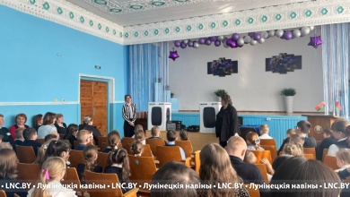 Сельхозпредприятие подарило школе музыкальную аппаратуру