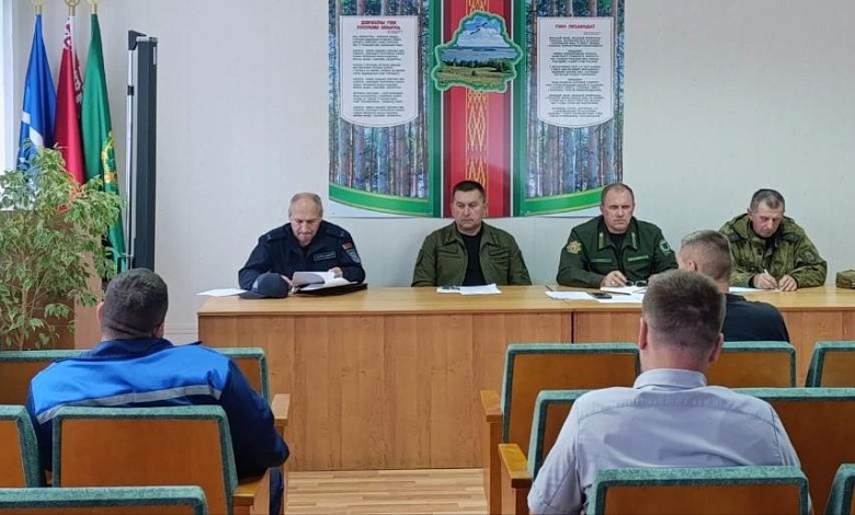 В Лунинецком лесхозе обсудили ключевые вопросы развития отрасли