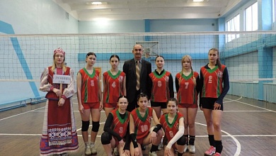 Волейбольный турнир на призы Деда Мороза состоялся в Лунинце