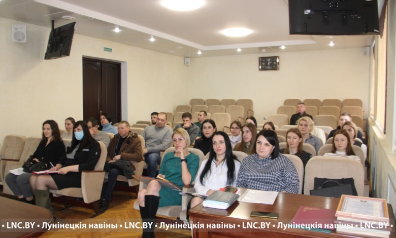 Итоги работы в сфере спорта и туризма подвели в Лунинецком районе