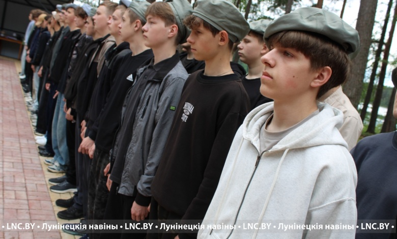 Армейские будни закончились в лагере «Спутник» на берегу озера Белое