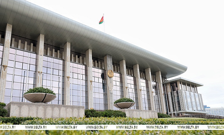 Сельское хозяйство, проекты управделами, учения "Запад-2025" и залеты БПЛА. Лукашенко заслушал ряд докладов