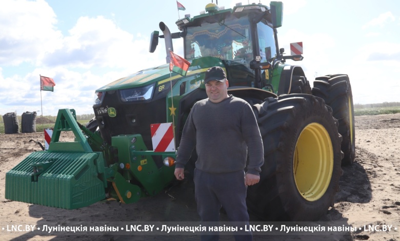 Фермеры взялись за картофель! Только в ФХ "Новицких" его необходимо высадить на 1600 гектарах