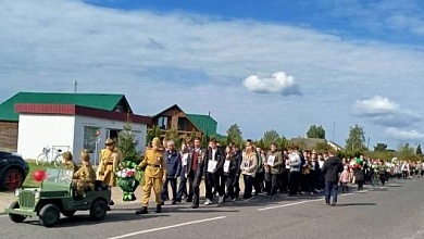 Митинг в честь 80-летия Великой Победы прошел в деревне Язвинки Лунинецкого района