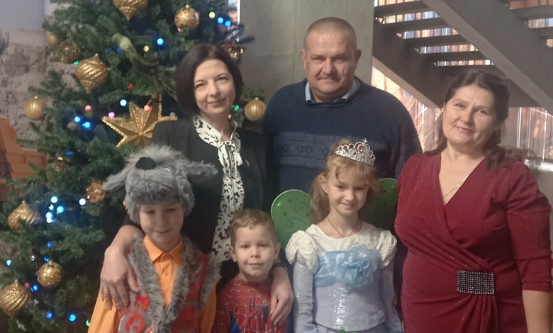 Депутат Марина Ингинен: "Вместе создадим праздник для наших детей..."