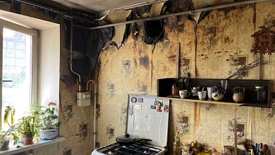 Мужчина тушил пожар и получил ожоги