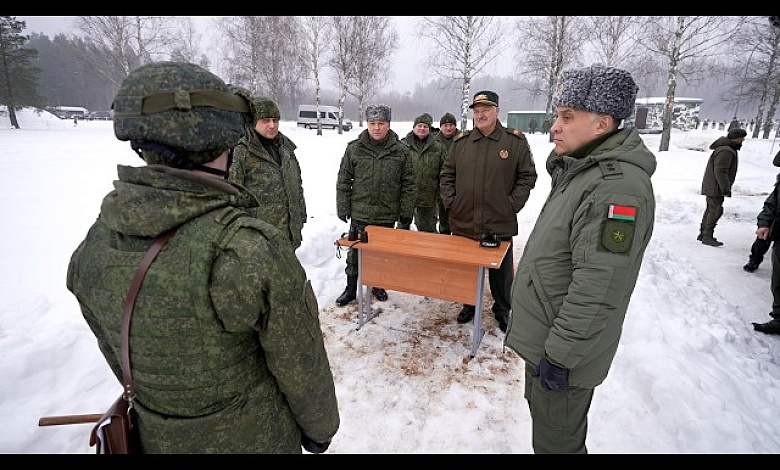  "Уши берегите!" // Лукашенко ЛИЧНО проверил боеготовность ВС! / Свои боеприпасы, наука