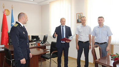 Сотрудники прокуратуры Лунинецкого района принимали поздравления