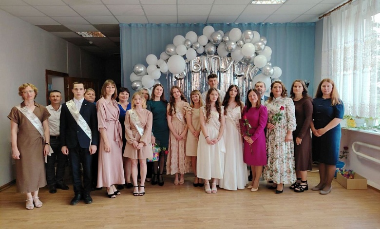 Трогательно | Выпускной вечер в Любачинской средней школе Лунинецкого района