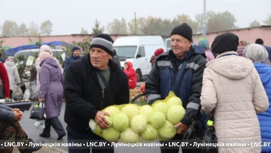 В Лунинце состоялась очередная ярмарка (фоторепортаж)