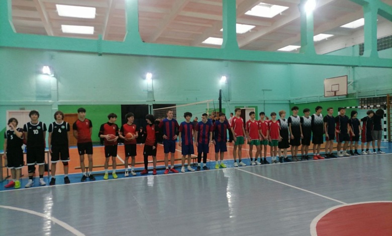 Дан старт первенству Лунинецкого района по баскетболу среди юношей